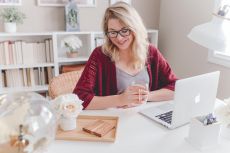 Asistent/ka prodejního týmu - práce na home office